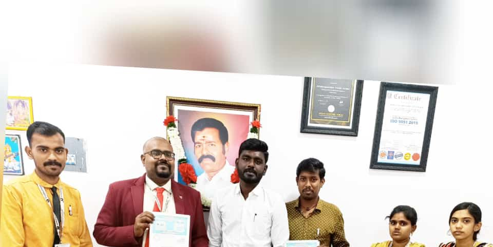 Oviyaulagam